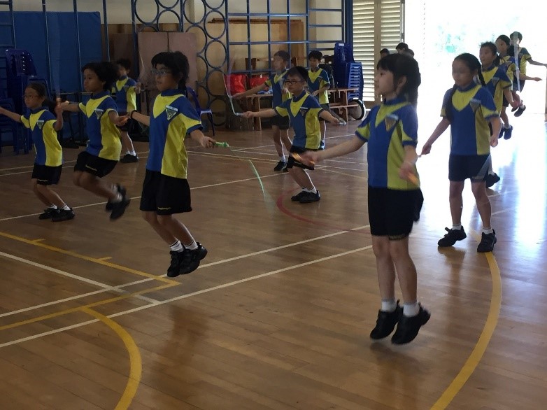 
Primary 2 pupils taking part in the Rope Skipping SEP.